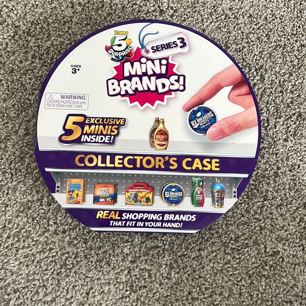 Brand new mini brand collectors case, can hold 30 mini brands